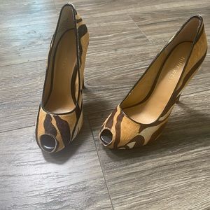 Nine West peep toe pumps